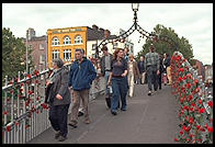 Ha'penny Bridge. Dublin, Ireland.