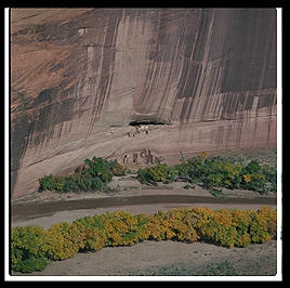 Canyon de Chelly (northeast Arizona).